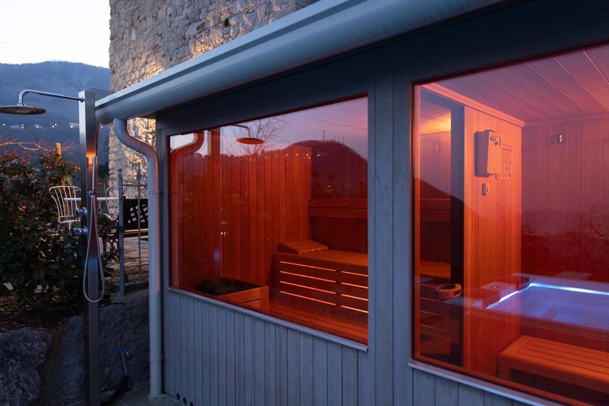 Ca' Baetti L'Antico Borgo Bed & Breakfast Roncola Exterior photo