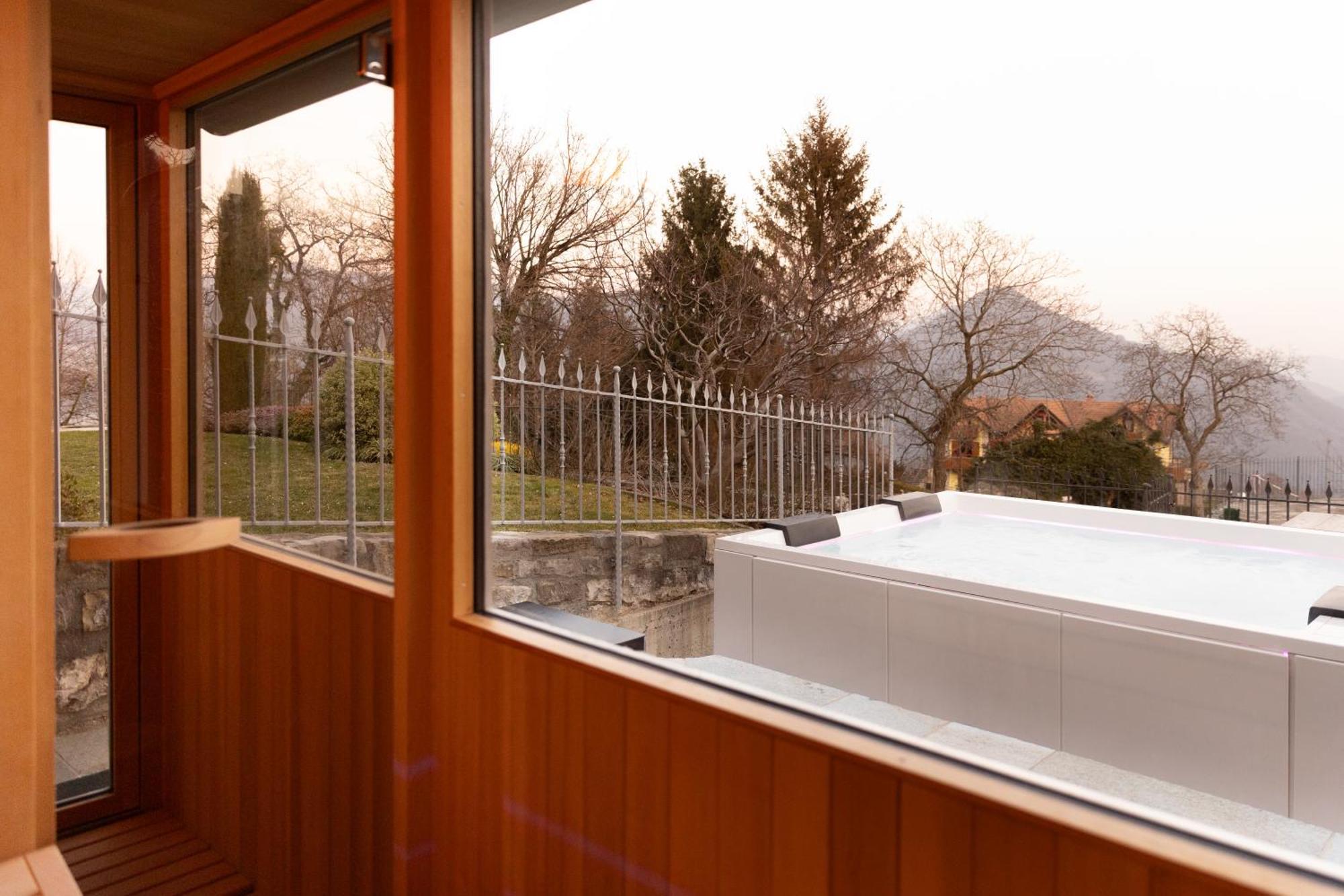 Ca' Baetti L'Antico Borgo Bed & Breakfast Roncola Exterior photo
