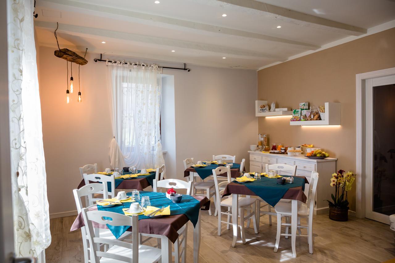 Ca' Baetti L'Antico Borgo Bed & Breakfast Roncola Exterior photo